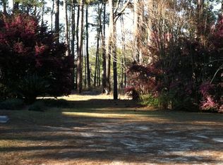 200 Scotts Glen Ln, Boston, GA 31626