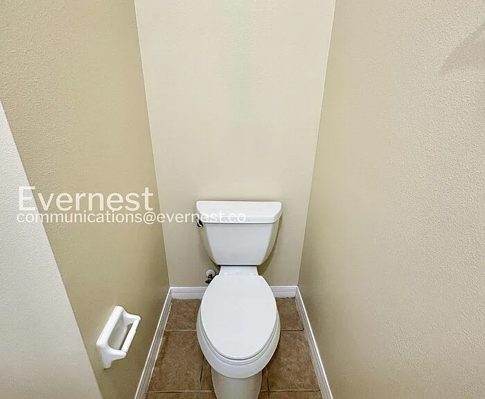 1361 Periwinkle Blue Way — Photo 10