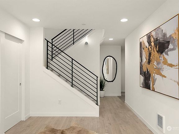 5th image of 11518 NE 87th Street #B