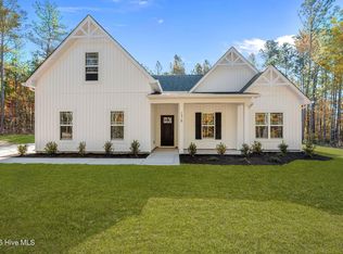 2681 Us 1 Highway, Vass, NC 28394