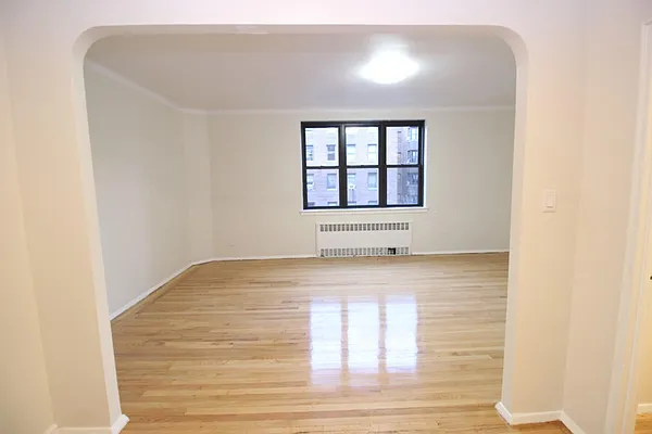 Rented by Kian Realty | media 7