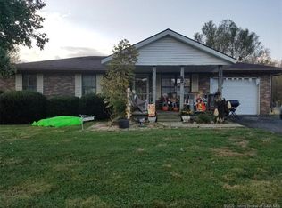 1627 W Lawrence Dr, Scottsburg, IN