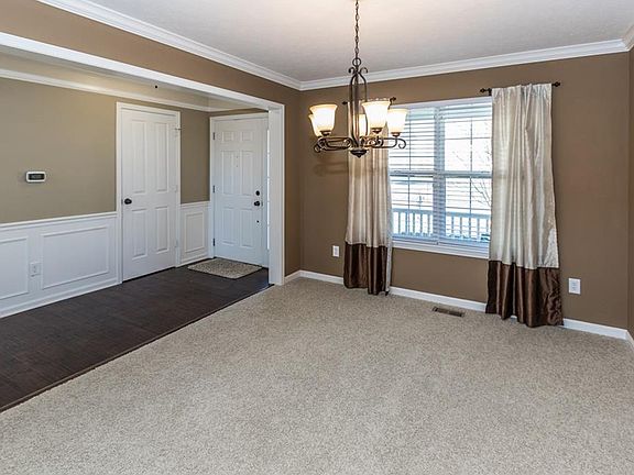 4th image of 13753 Sunnyvale Ln