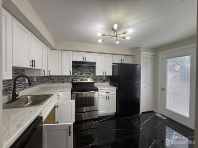 14 James Cubberly Ct, Trenton, NJ, 08610