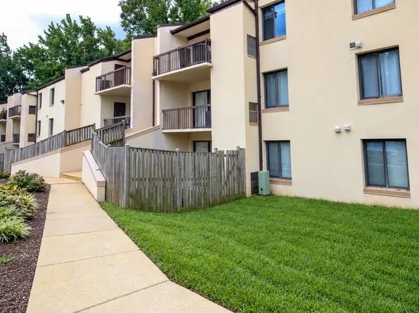 10107 Prince Pl APT 304, Upper Marlboro, MD 20774