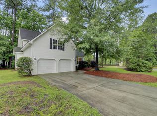 1000 Shinnecock Hills Ct, Summerville, SC 29483