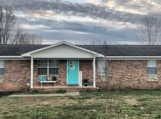 182 Poole Cir, Fyffe, AL 35971