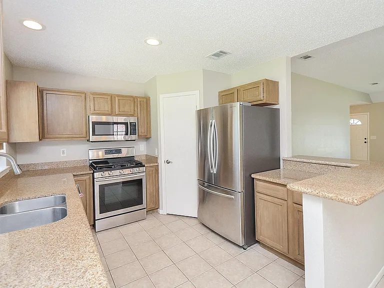22630 Powell House Ln — Photo 13