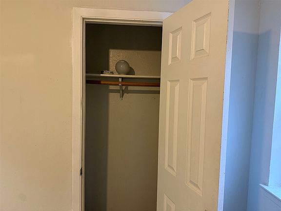 5th image of 2246 Denmark St