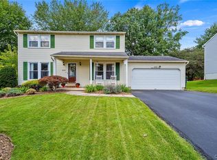 8439 Transit Ln, Baldwinsville, NY 13027