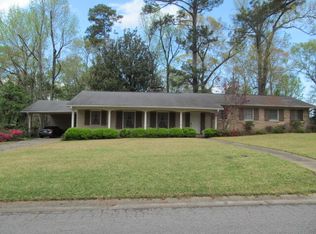 113 Hillendale Dr, Hattiesburg, MS 39402