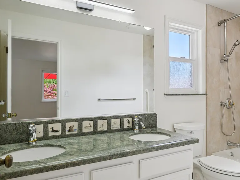 514 Isabella Ave #A — Photo 20