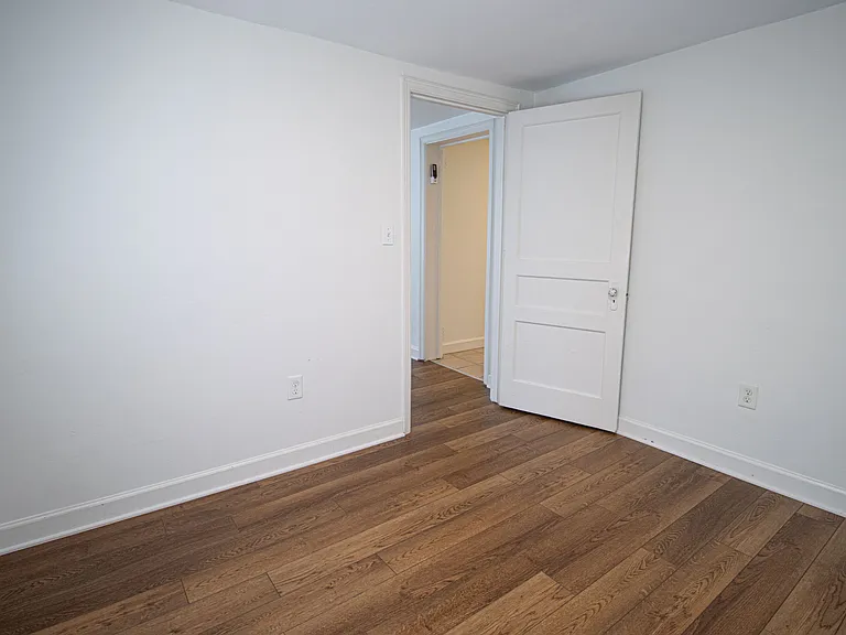 314 Ravenel St — Photo 4