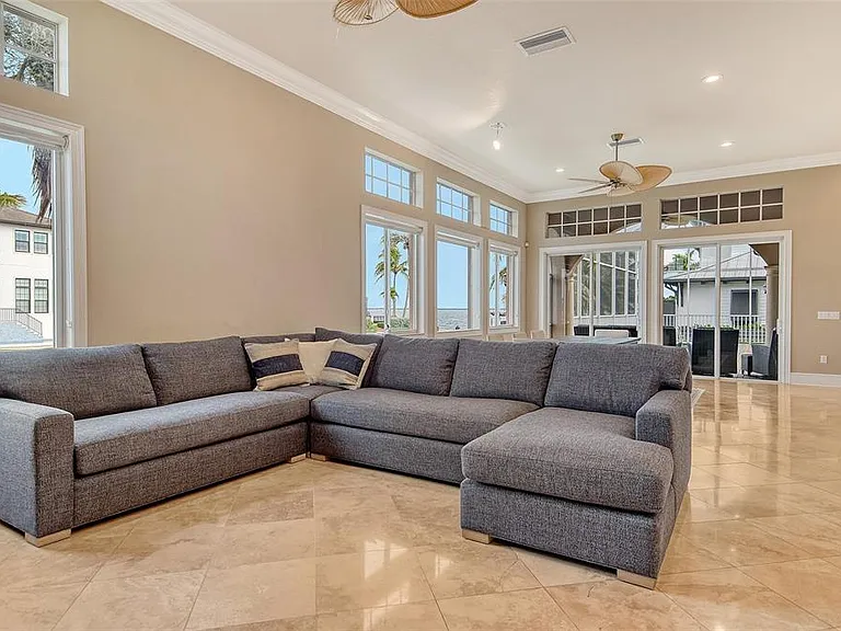 591 Putting Green Ln — Photo 15