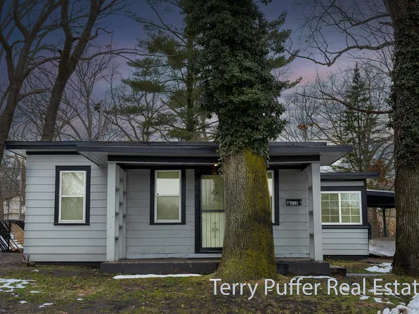 438 Collins Ave, Muskegon Heights, MI 49444