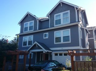 2202 Warren Ave N, Seattle, WA 98109