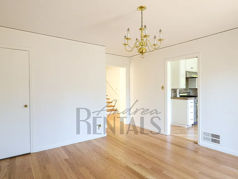 5555 Harbord Dr — Photo 9