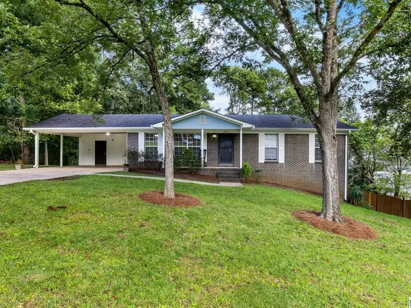 2225 Ridgebrook Rd, Fultondale, AL 35068