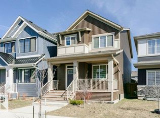 1529 Plum Cir SW, Edmonton, AB T6X 2W9