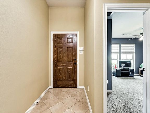 4th image of 10404 Sedalia Dr