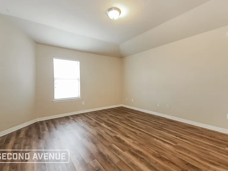 1820 Rosson Rd — Photo 19
