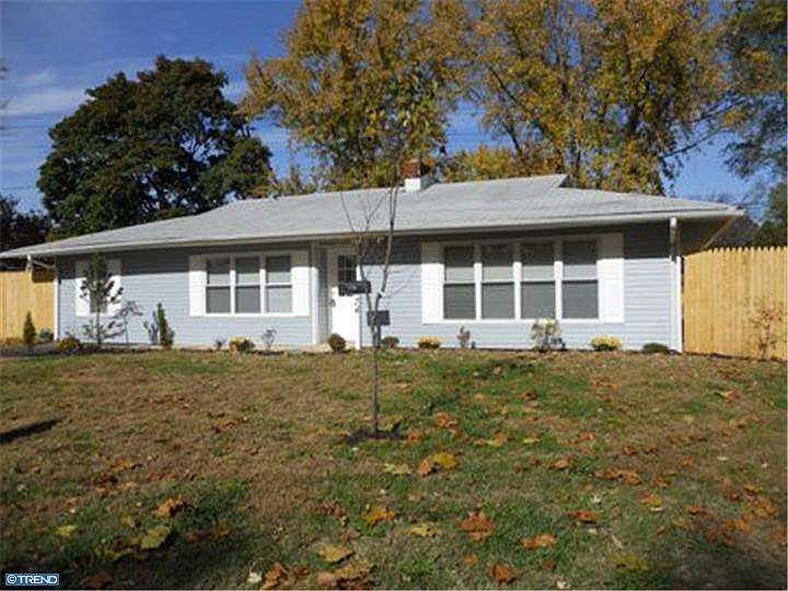 1st image of 74 Kenmar Dr