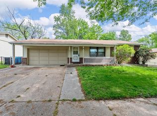 787 Briarbrae Dr, Saint Louis, MO 63138