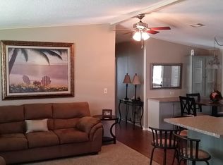 620 Tracy Dr, Lady Lake, FL 32159