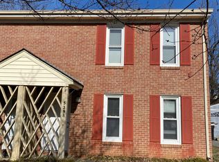 5298 Century Dr, Roanoke, VA 24019