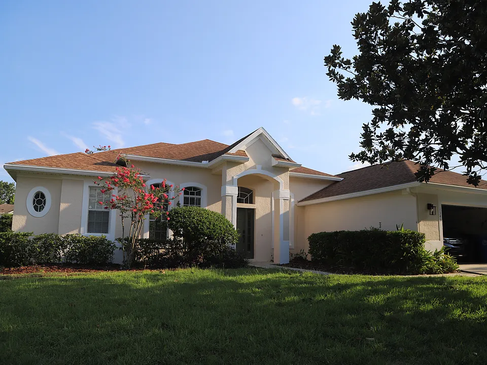 1545 Bullbush Way