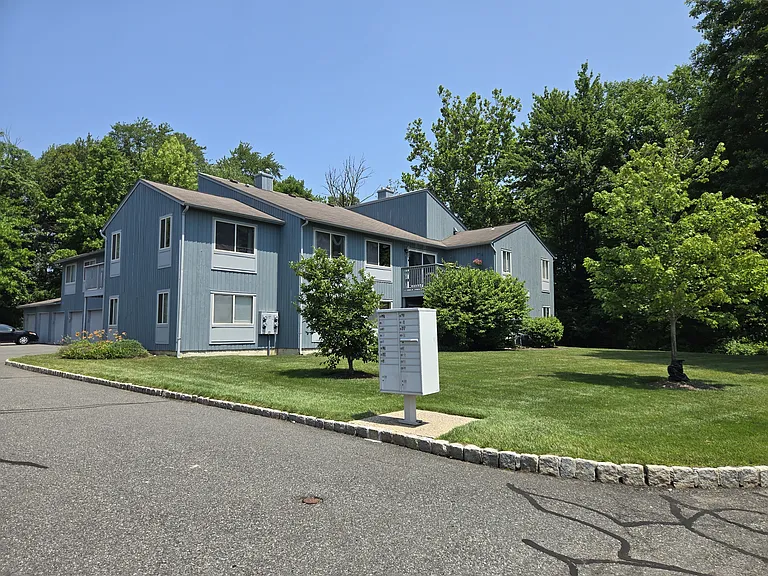 71 Drake Ln — Photo 24