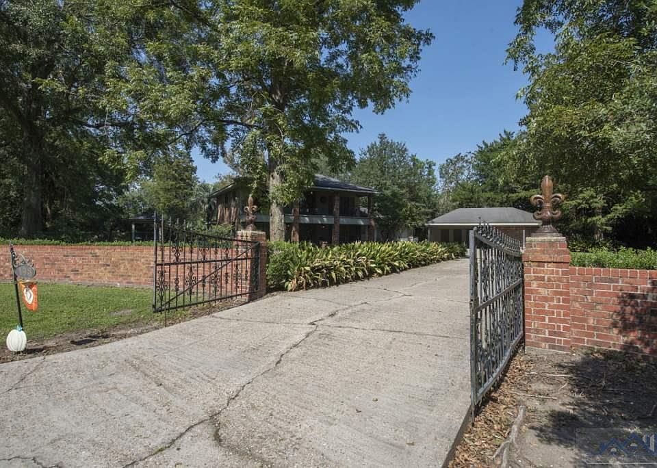 193 Saint Bridget Dr, Schriever, LA 70395 Zillow