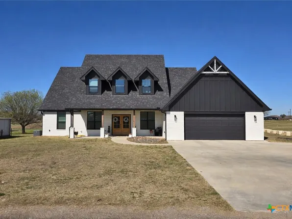 211 Lakewood Dr, Gatesville, TX 76528