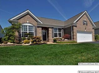 26 Carlisle Dr, Jackson, NJ 08527