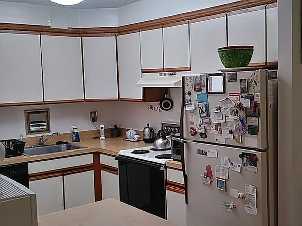 920 166th St APT 2B, Flushing, NY 11357