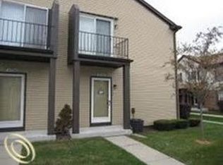 42524 Saratoga Rd, Canton, MI 48187