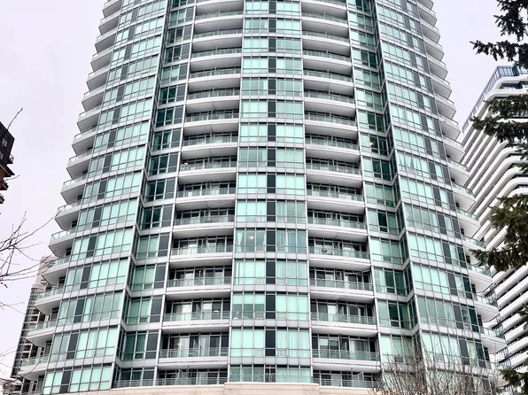 60 Byng Ave #1015, Toronto, ON M2N 7K3