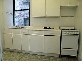 Rented by Roseann Lettieri Realty