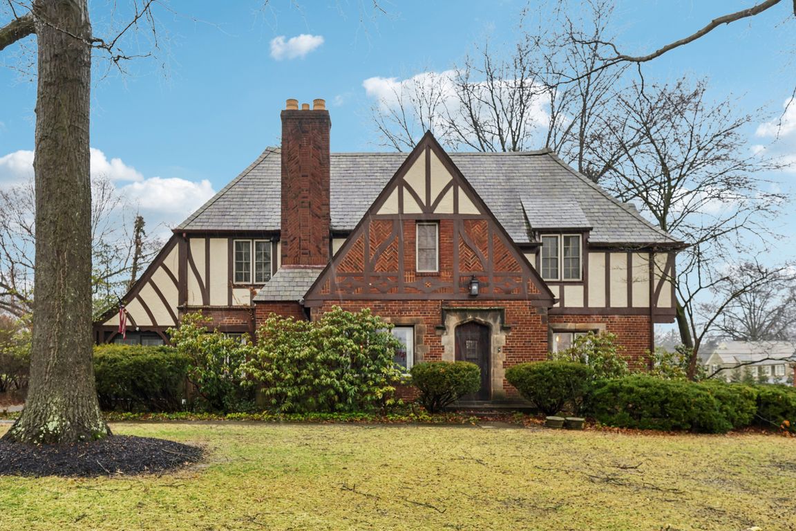 Ridgecrest Rd-S0603-001.jpg