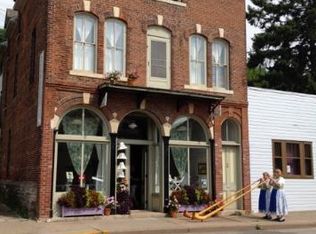 305 S Main St, Alma, WI 54610