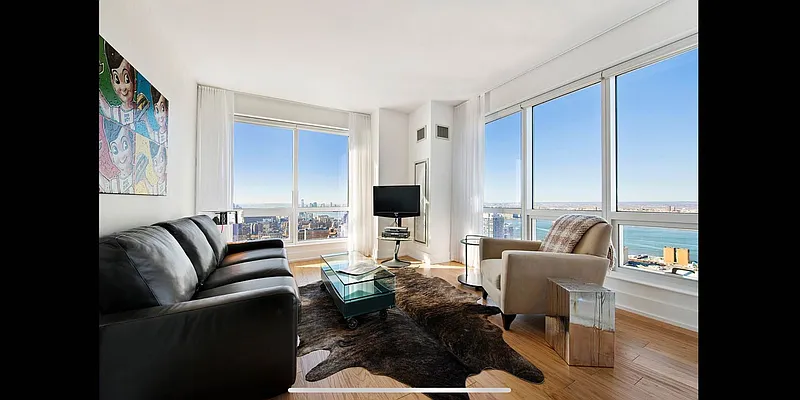 Rented by Douglas Elliman | media 7