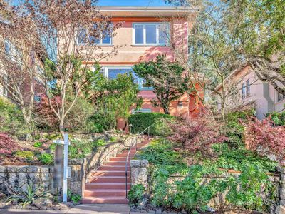 1053 Mariposa Ave, Berkeley, CA, 94707