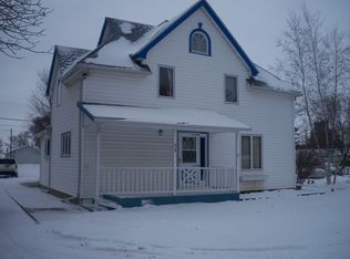 418 Minnesota St, Ostrander, MN 55961