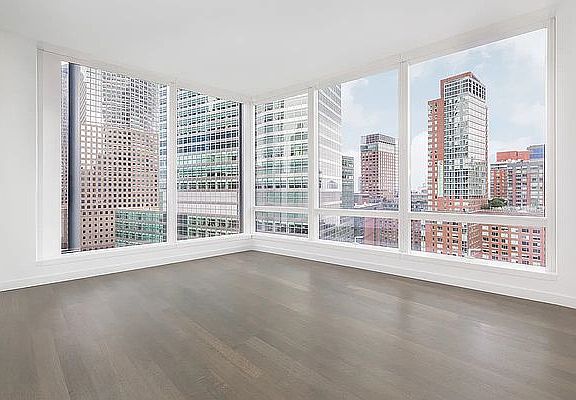 4th image of 111 Murray St #19W