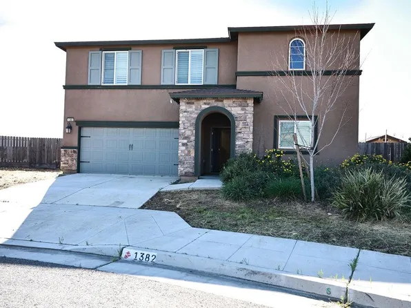 1382 Shoreline Dr, Madera, CA 93637