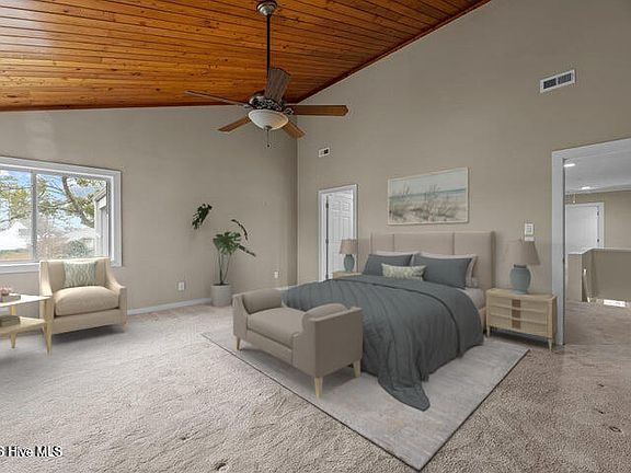 4th image of 5 Batts Hill Road #5