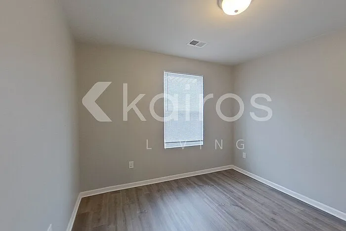 305 Cedar Rdg — Photo 14