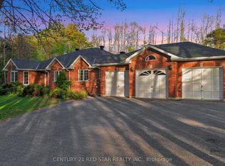 1775 Loretta Ave, Severn, ON L3V7W2