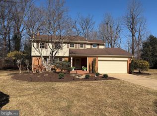 3301 Goldsboro Ct, Falls Church, VA 22042