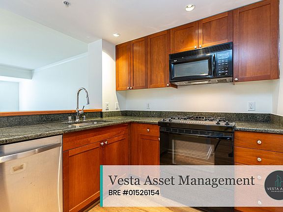5th image of 400 Beale St APT 402